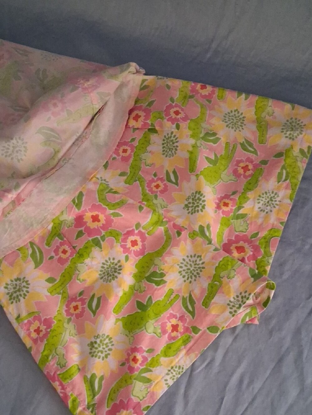 Lilly Pulitzer Women's Pink Floral With Green Alligators Print Skort Size 8 - Picture 8 of 9